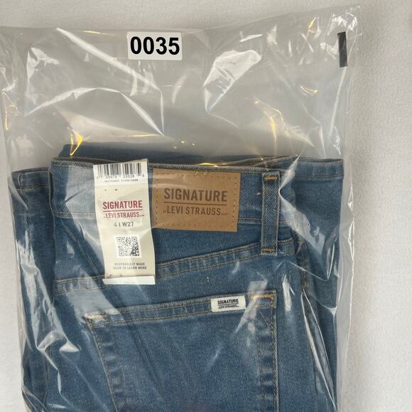 NWT Signature Levis Womens 4 27 Blue High Rise Flare Stretch Dark Denim - Picture 11 of 11